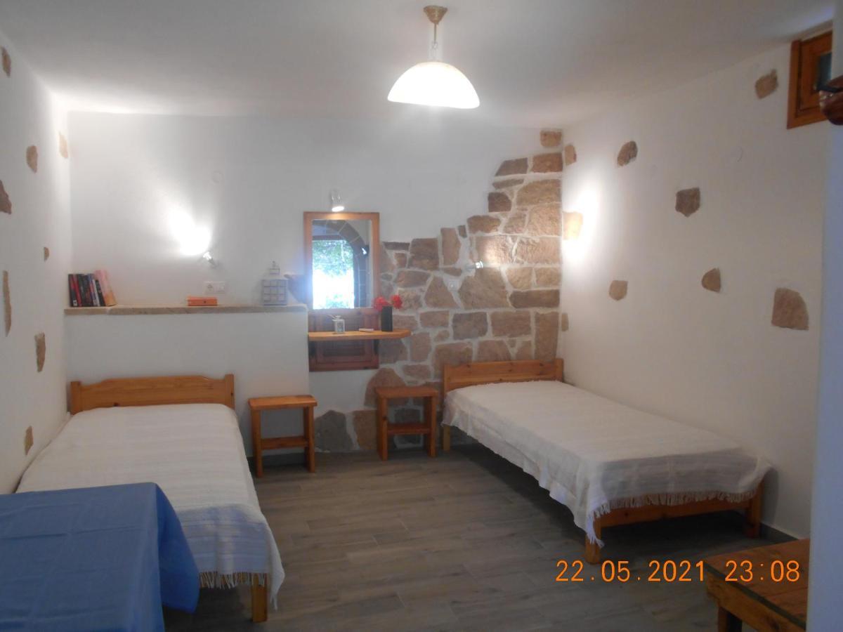 Patmos Mathios Studios- Apartments Sapsila Luaran gambar