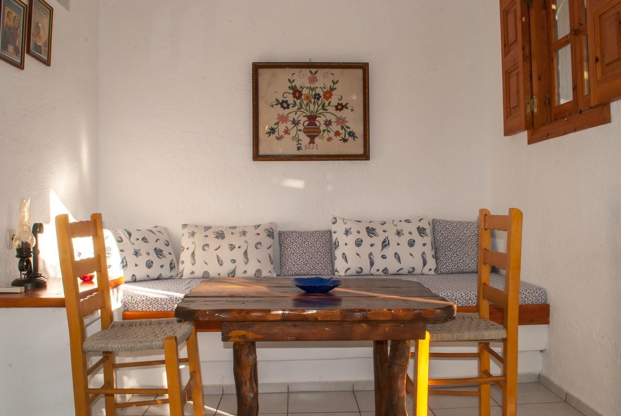 Patmos Mathios Studios- Apartments Sapsila Luaran gambar